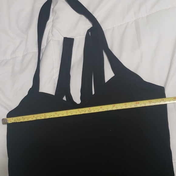 ๐ผ1 L left๐HP๐New Criss cross tank top - Picture 8 of 8